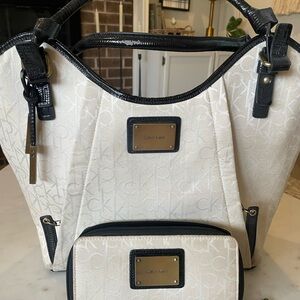 Calvin Klein Cream and Black Women's Bag Set